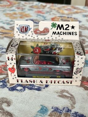 M2 Machines Flash & Diecast 1964 Chevrolet Impala 1/64 Super Chase